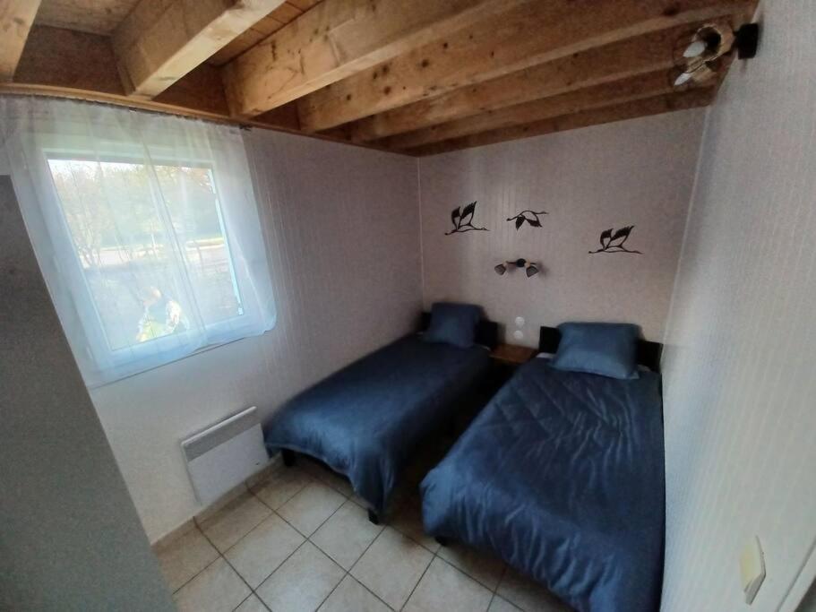 La Maison Bleu Du Lac De Celine Giffaumont-Champaubert Extérieur photo