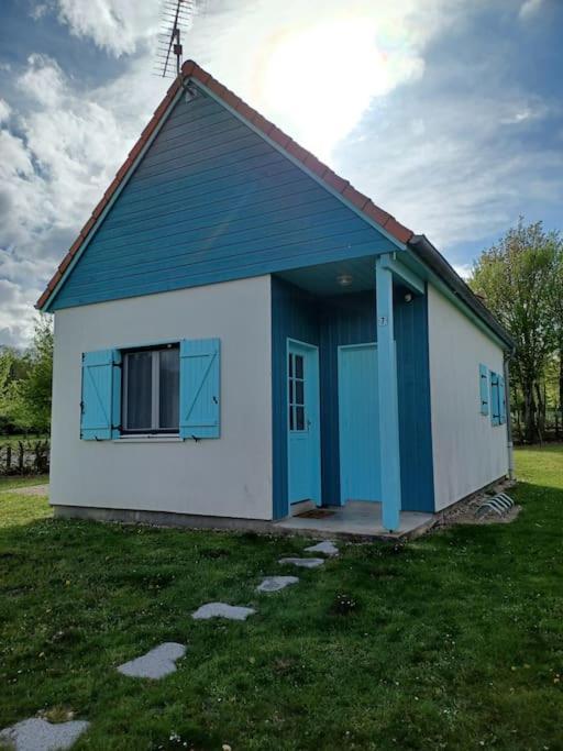 La Maison Bleu Du Lac De Celine Giffaumont-Champaubert Extérieur photo
